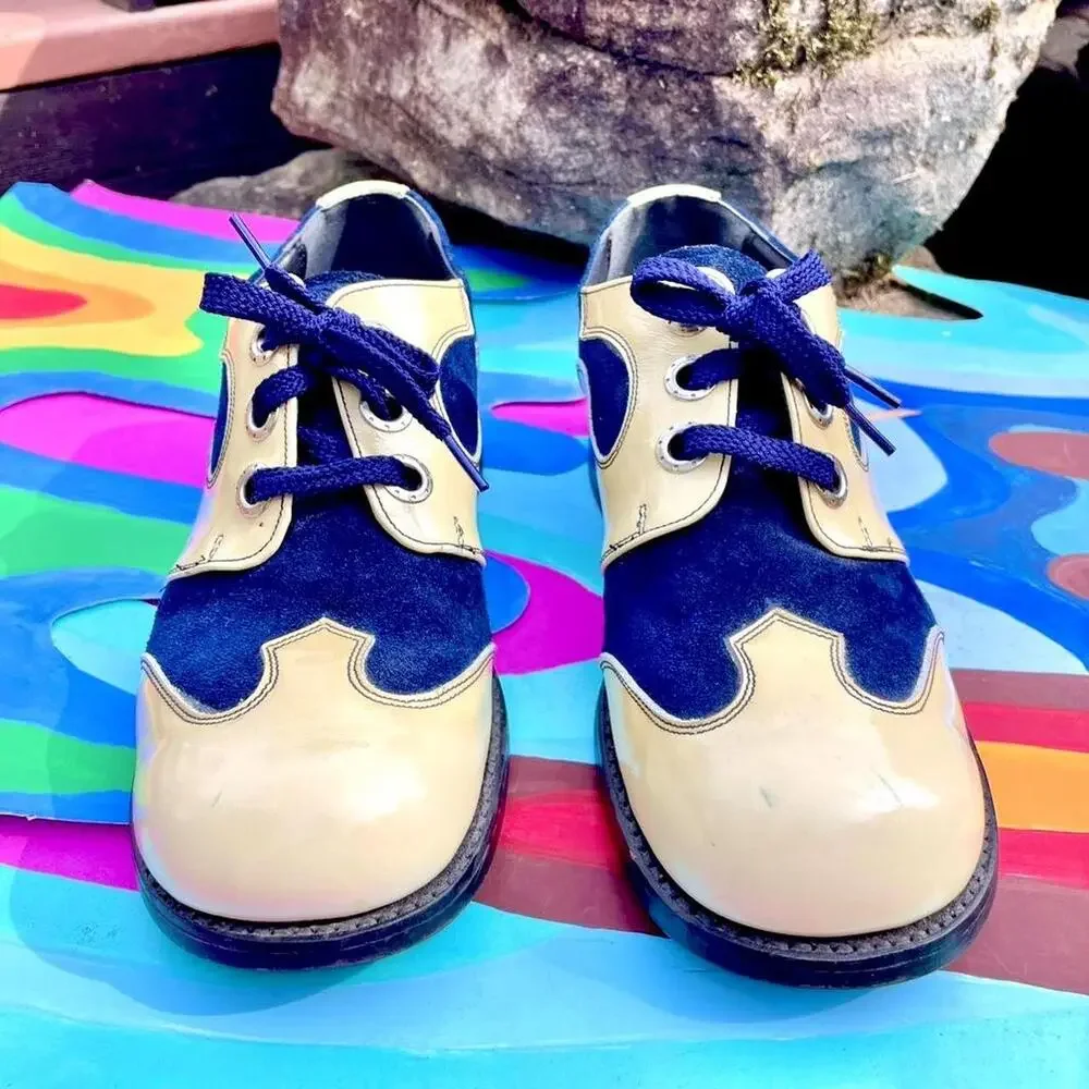 Rare Bostonian Bootiques 60s blue suede & patent leather oxford shoes size 10